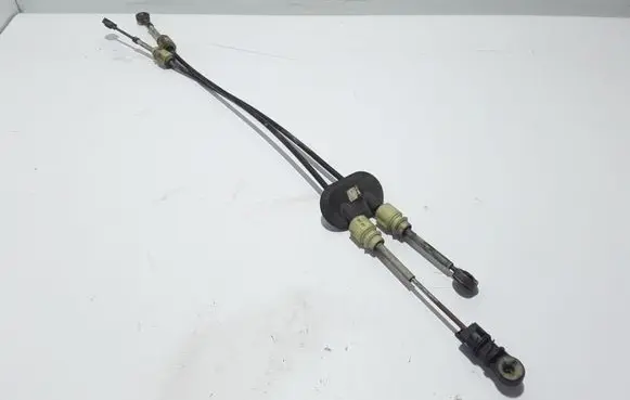 Renault Master II Gear shift cable linkage 8200285624