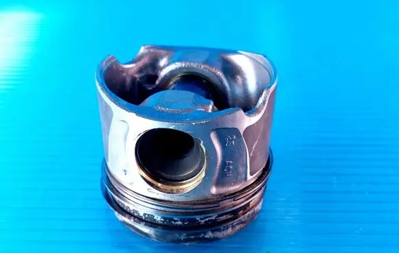 Audi A6 Allroad C7 Piston 