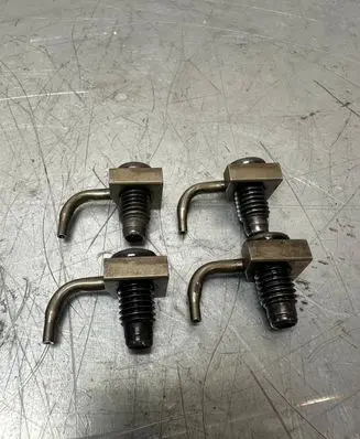 Volkswagen Golf VI Fuel injectors set 038103157C