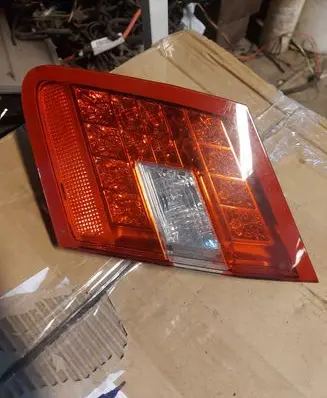 Mercedes-Benz E W212 Tailgate rear/tail lights A2129060458 778004 483524