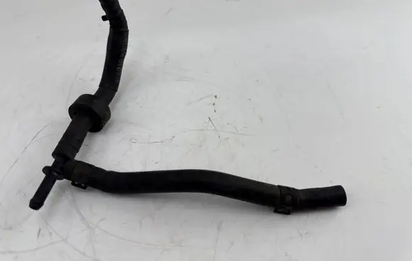 Skoda Octavia Mk2 (1Z) Fuel line/pipe/hose