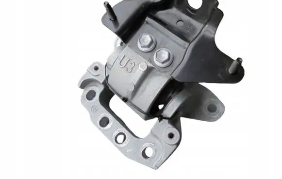 Toyota RAV 4 (XA50) Engine mounting bracket