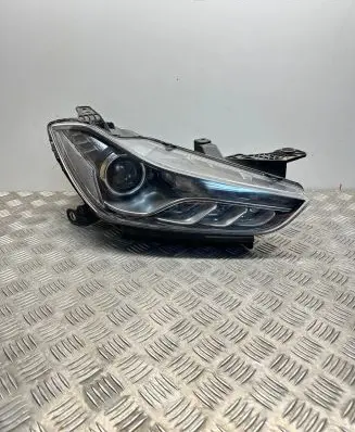 Maserati Ghibli Headlight/headlamp