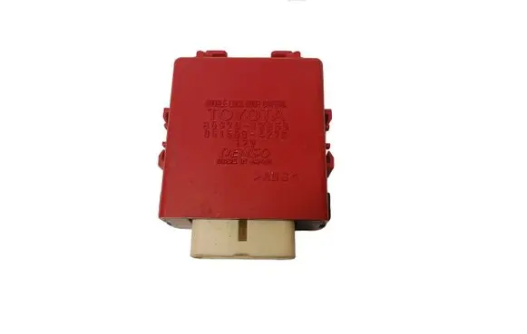 Toyota Auris E180 Door control unit/module