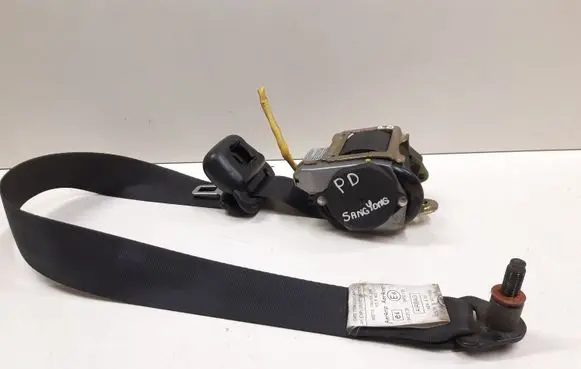 SsangYong Rexton Front seatbelt E40432135