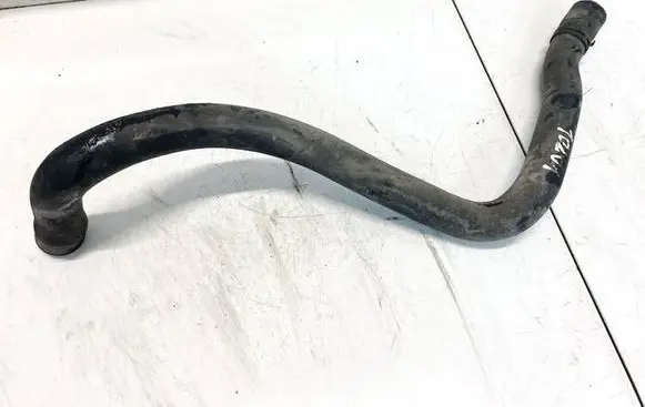 Volkswagen Golf IV Engine coolant pipe/hose