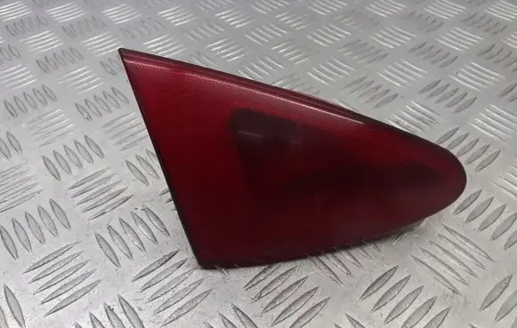 Alfa Romeo 147 Tailgate rear/tail lights 46556346