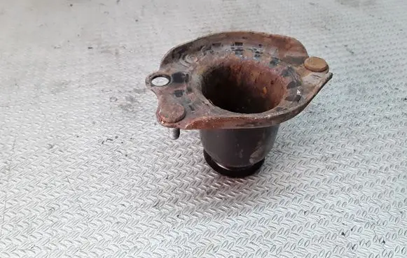 Toyota Corolla E120 E130 Front shock absorber mounting bracket 