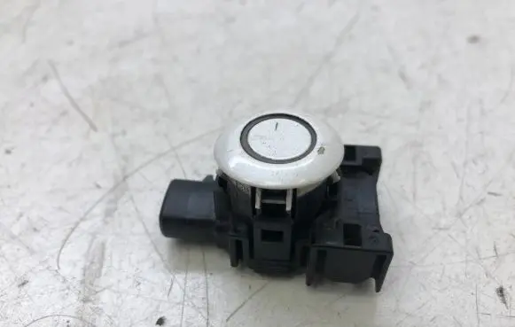 Mazda 3 III Parking PDC sensor KD4767UC1