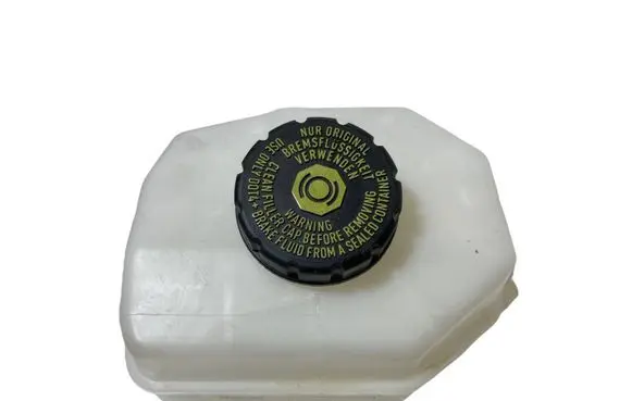 Mercedes-Benz Sprinter W907 W910 Brake fluid reservoir A0024315302