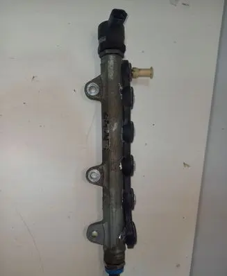 Nissan X-Trail T31 Fuel main line pipe 0445214114