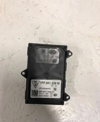 Porsche Macan (95B) Headlight ballast module Xenon 7PP941329M 74696000AE 5DF01011462A