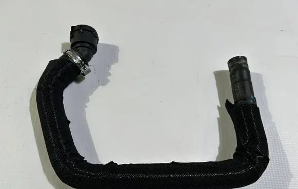 Chrysler Pacifica Engine coolant pipe/hose 44361290