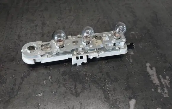 Audi A4 S4 B5 8D Tail light bulb cover holder 8D9945257