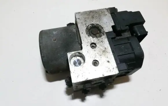 Mitsubishi Carisma ABS Pump mr4756954