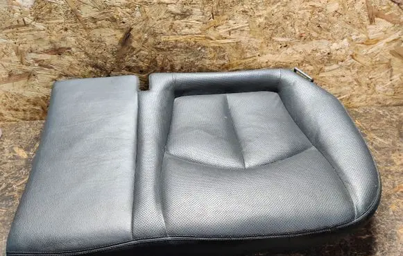 Mercedes-Benz E W211 Rear seat 