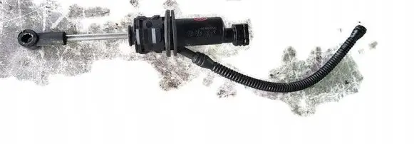 Mercedes-Benz A W176 Clutch master cylinder A2462900112