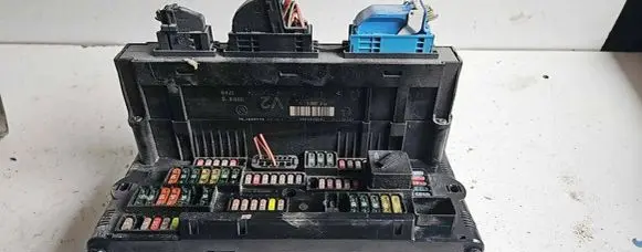 BMW 7 F01 F02 F03 F04 Fuse box set 117033442D 9210861 05071000616447