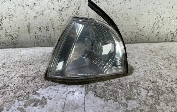 Skoda Octavia Mk1 (1U) Front indicator light 1J0953049B