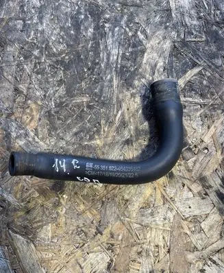 Breather/breather pipe/hose