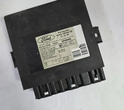 Ford Focus Comfort/convenience module 98AG15K600EB 5WK47220B