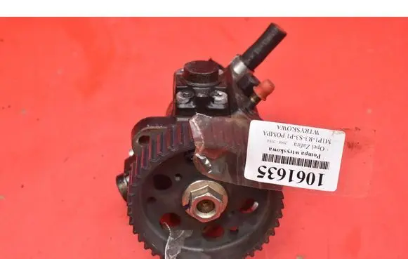 Opel Zafira B Fuel injection high pressure pump 0445010156