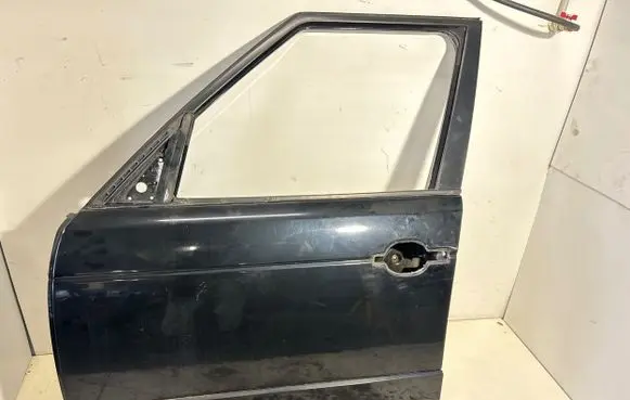 Land Rover Range Rover L322 Front door LR011697