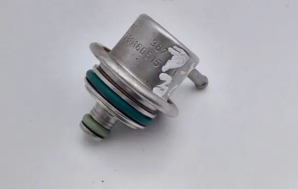 Peugeot 306 Fuel pressure regulator 0280160515