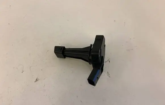 Volkswagen Golf VI Oil level sensor 03C907660M 6PR009629