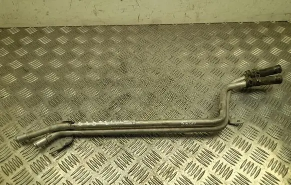 Audi Q7 4M Engine coolant pipe/hose 4M0121085R