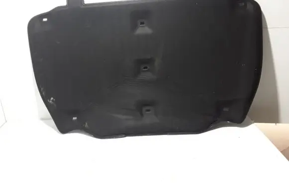 Volvo S90, V90 Engine bonnet/hood sound/heat insulation 31383344