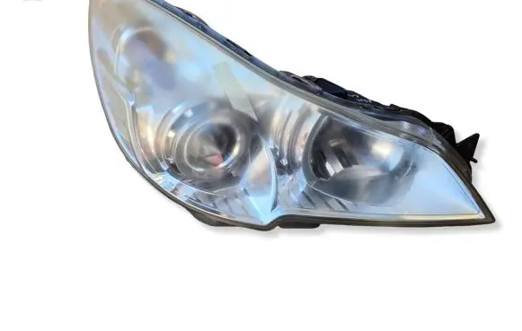 Subaru Outback Headlight/headlamp 