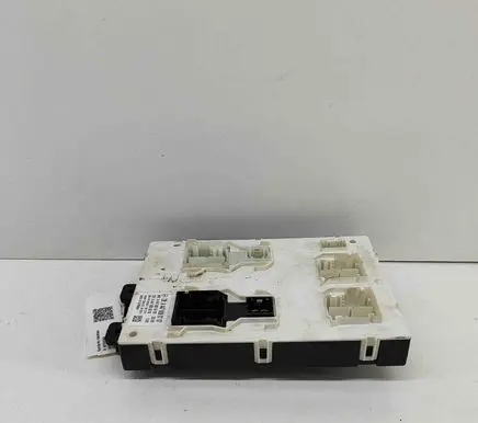 Mercedes-Benz Vito Viano W447 Central body control module A4479016402 A4479028003