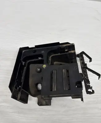 Volkswagen Golf V Fuse box cover 1K0907361B