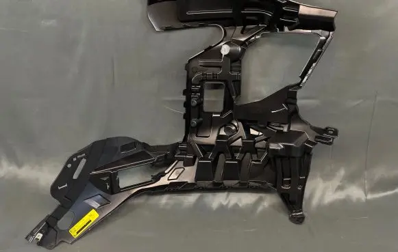 BMW X5 G05 Front bumper mounting bracket 51118085628 8085628