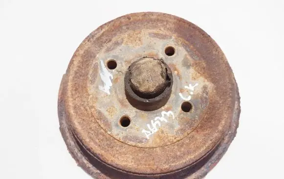 Audi 80 90 B3 Drum brake (rear) 893501615