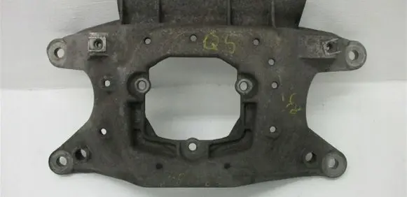 Audi Q5 SQ5 Gearbox mounting bracket