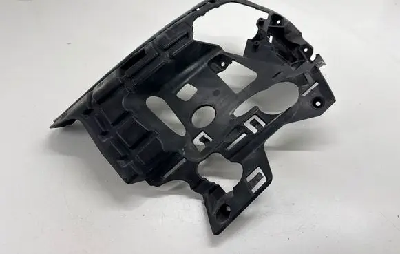 Volvo S60 Front bumper mounting bracket 31323840