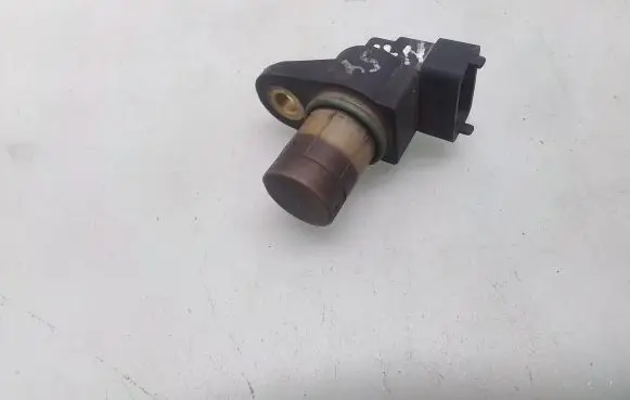 Mercedes-Benz E W211 Crankshaft position sensor A0031539728