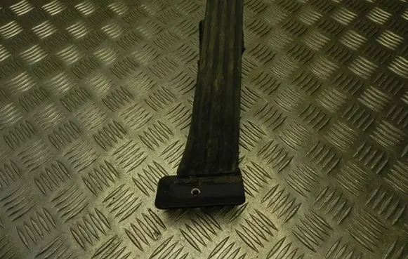 BMW i3 Accelerator throttle pedal 6889819 T8737