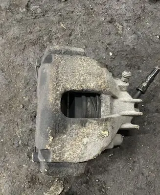 Volvo V70 Front brake caliper