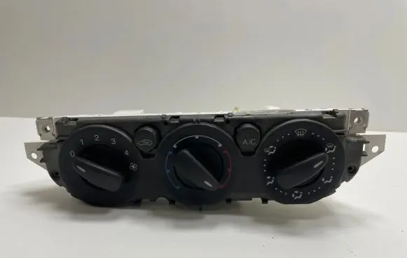 Ford Focus Climate control unit 7M5T19980BA 69607333