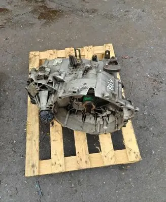Volvo S80 Manual 5 speed gearbox 1023822