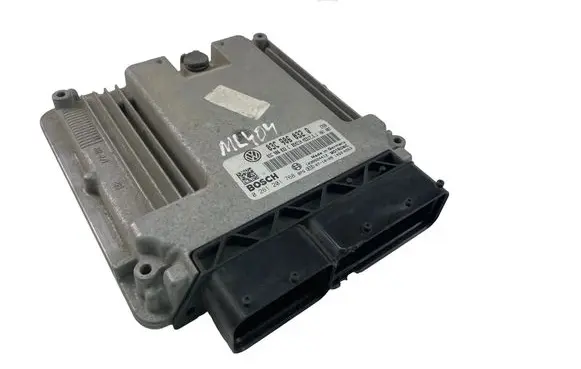Volkswagen Golf V Engine control unit/module ECU 03C906032Q 0261201768