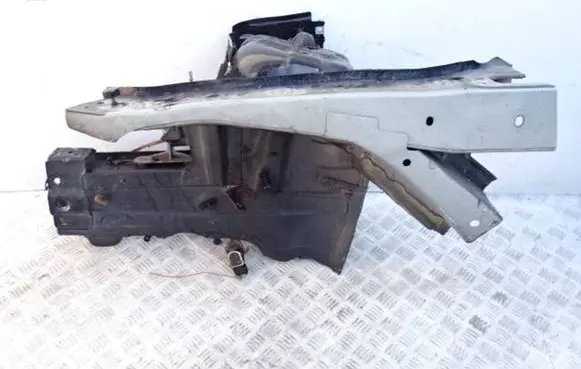 Mercedes-Benz E C207 W207 Front side member 