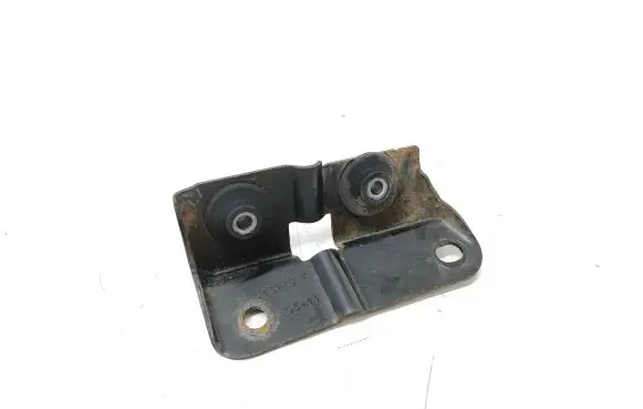Citroen DS5 Power steering pump mounting bracket 113149F