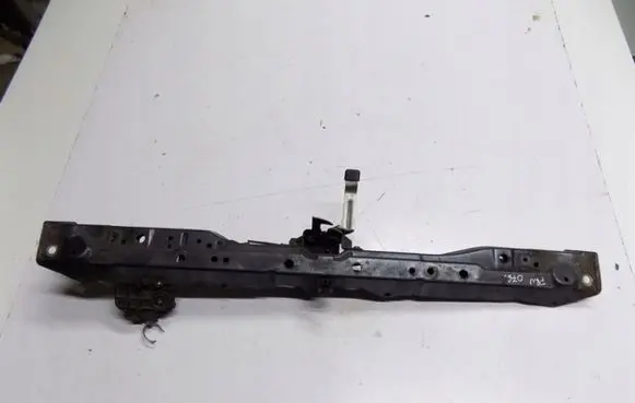 Honda FR-V Front piece kit NH684P