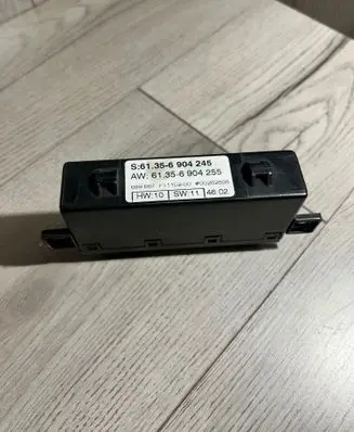 BMW 5 E39 Door control unit/module 6904255 61356904245 61356904255