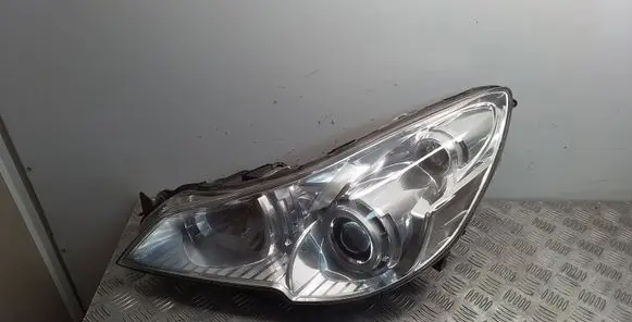 Subaru Legacy Headlight/headlamp 10020064