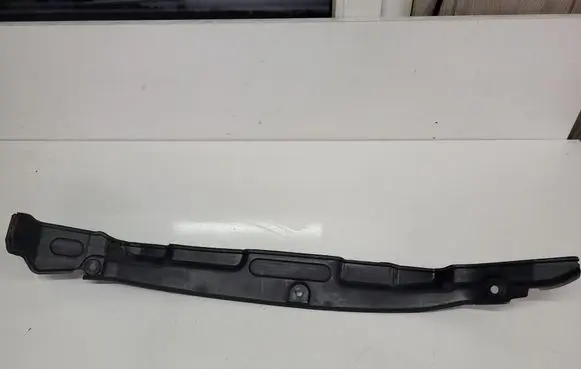 Hyundai Kona I Fender end trim 